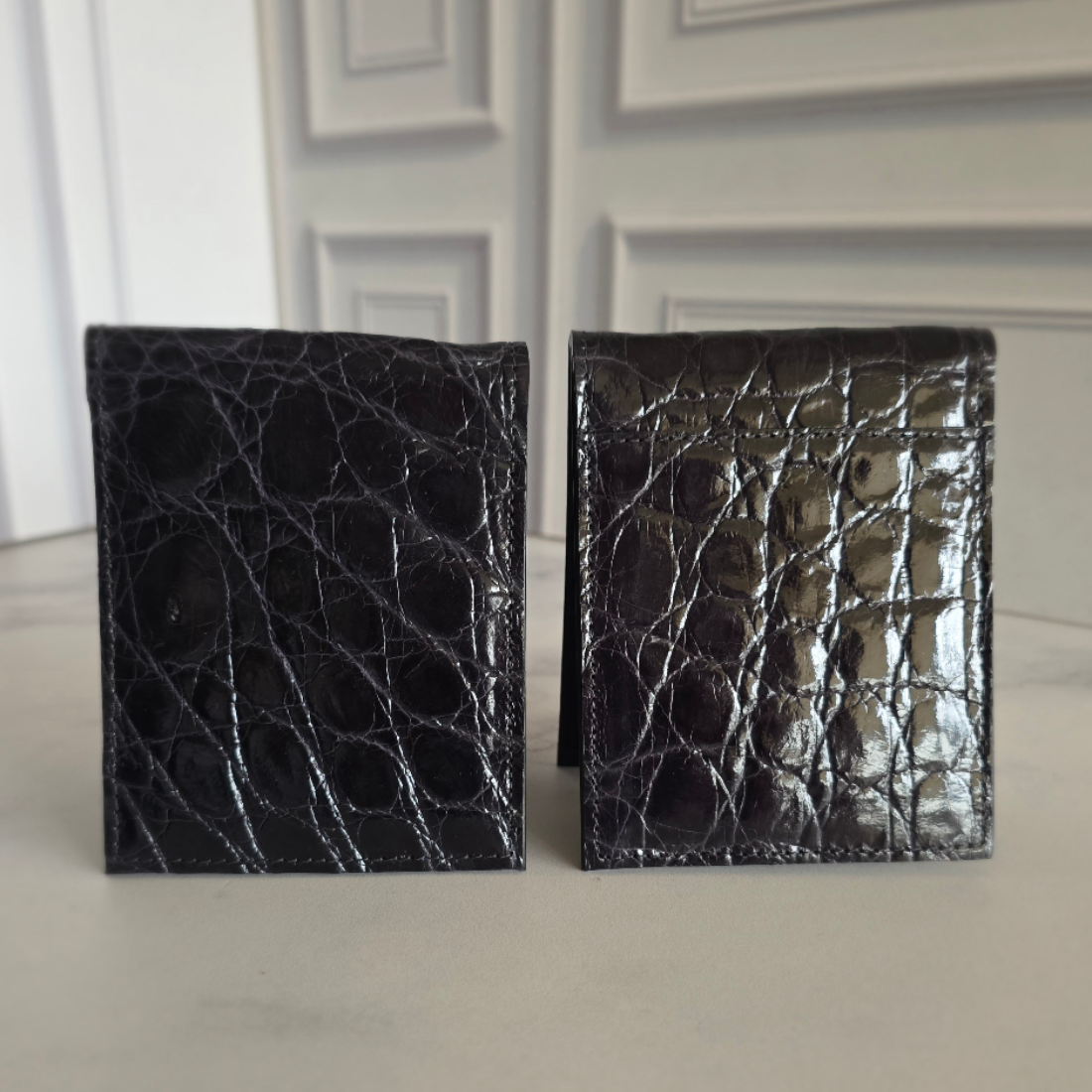 Crocodile Wallet – Gloss Black (Dual Panel)