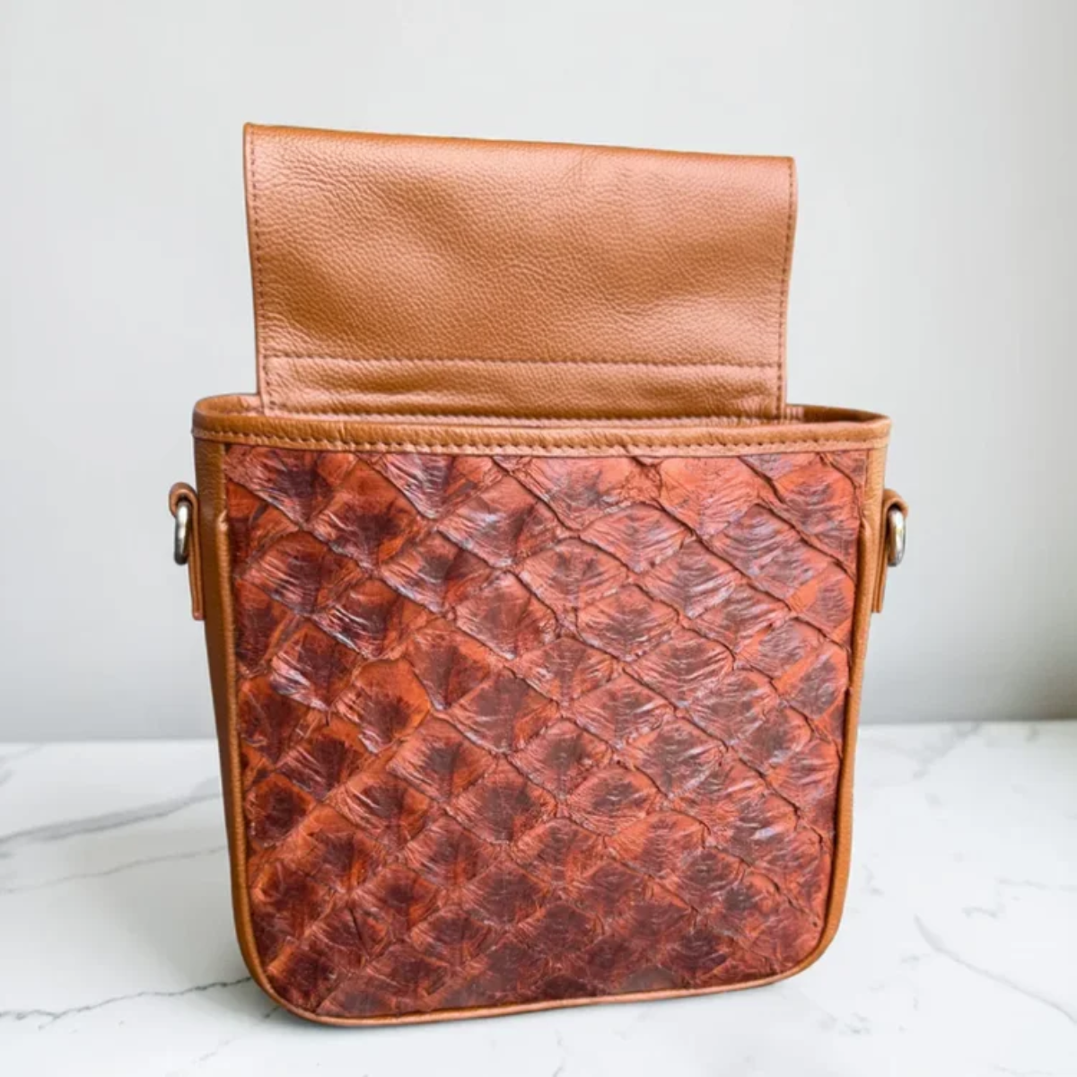 Champaign Paiche Shell Pouch
